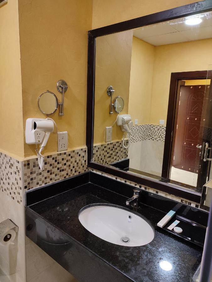 Hatta Guest House Buitenkant foto