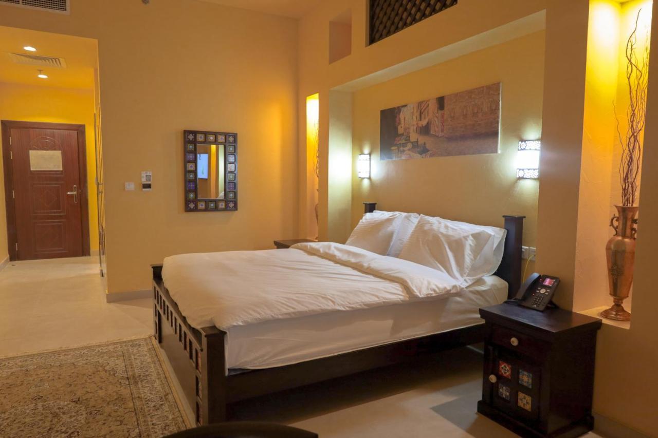Hatta Guest House Buitenkant foto